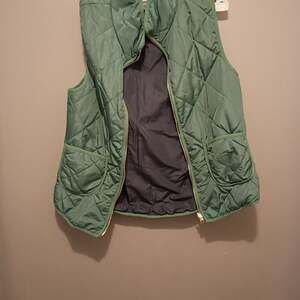 Market & Spruce Stitch Fix Women's Green Quilted Puffer Vest Size Medium
